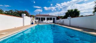 Xalet a Ampolla (L´). Villa bambilly – a tranquil retreat in l’ampolla, offered by lif Xalet a Ampolla (L´). Villa bambilly – a tranquil retreat in l’ampolla, offered by lif