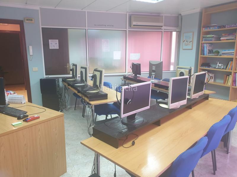 Foto bc58e4b1-36a1-4470-b893-50d1a577e275. Büro in El Pilar Villarreal / Vila - real Foto bc58e4b1-36a1-4470-b893-50d1a577e275. Büro in El Pilar Villarreal / Vila - real