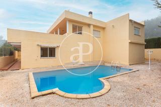 Haus in Turís. Chalet en venta en urbanización altury Haus in Turís. Chalet en venta en urbanización altury