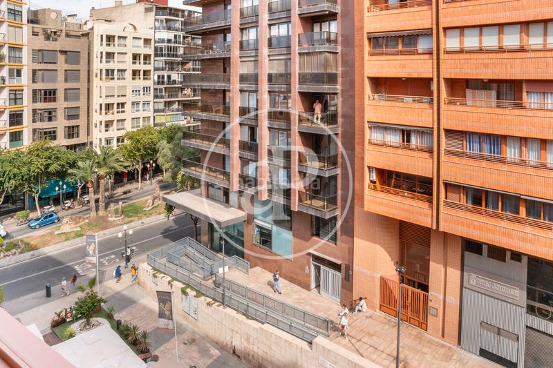 Foto 57660332-039d-41a3-b256-aa24a5f59b3a. Pis amb calefacció a Barrio del Centro Alicante Foto 57660332-039d-41a3-b256-aa24a5f59b3a. Pis amb calefacció a Barrio del Centro Alicante