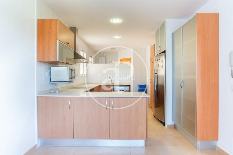 Foto 33188a3d-0c03-463b-9083-88b3aaa21b47. Rent penthouse with heating parking pool in Torre en Conill-Cumbres de San Antonio Bétera Foto 33188a3d-0c03-463b-9083-88b3aaa21b47. Rent penthouse with heating parking pool in Torre en Conill-Cumbres de San Antonio Bétera