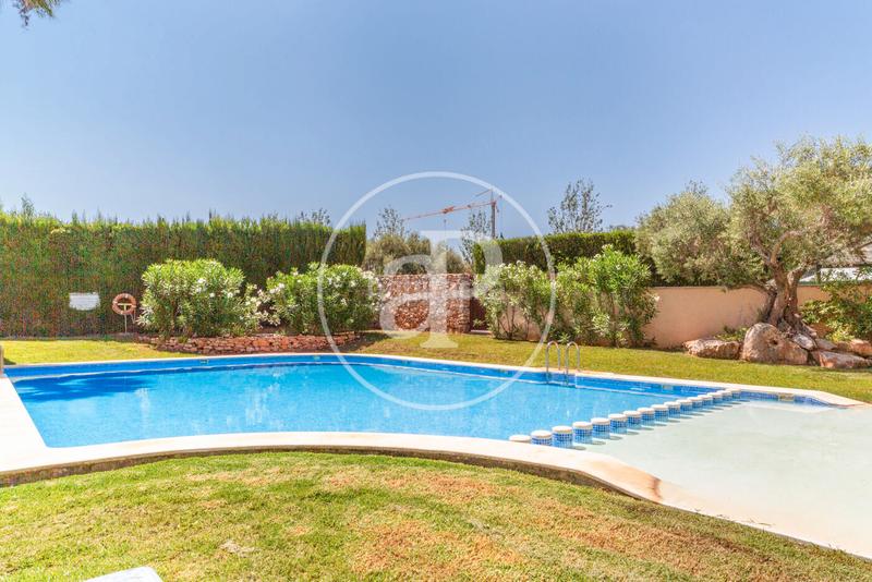 Foto 90ecaaf6-1189-488c-8103-9bad8b63bda2. Rent penthouse with heating parking pool in Torre en Conill-Cumbres de San Antonio Bétera Foto 90ecaaf6-1189-488c-8103-9bad8b63bda2. Rent penthouse with heating parking pool in Torre en Conill-Cumbres de San Antonio Bétera