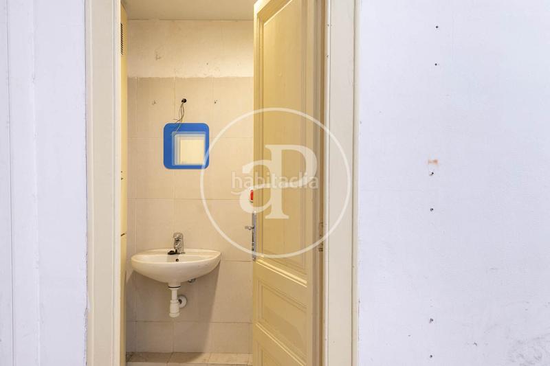 Foto 55e590a5-5be9-4dd5-83c4-71d35d65caed. Pis amb calefacció a Gòtic Barcelona Foto 55e590a5-5be9-4dd5-83c4-71d35d65caed. Pis amb calefacció a Gòtic Barcelona