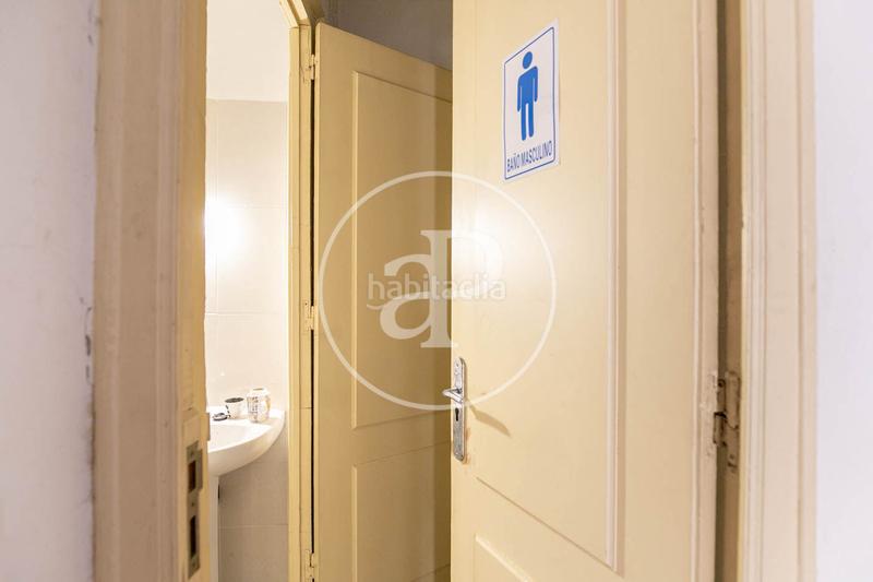 Foto b771378c-66ef-4278-bd6e-29c6b75c0794. Pis amb calefacció a Gòtic Barcelona Foto b771378c-66ef-4278-bd6e-29c6b75c0794. Pis amb calefacció a Gòtic Barcelona