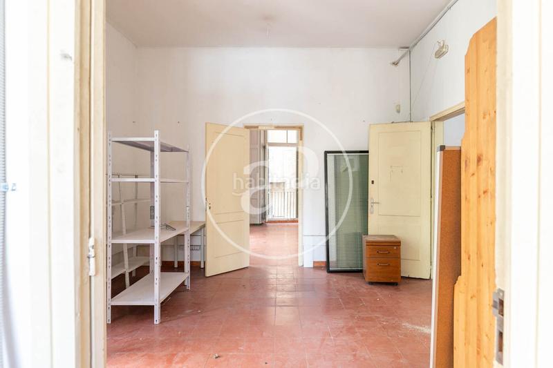 Foto d5f9b6b7-ea14-4b21-85a2-691d2dcef81e. Pis amb calefacció a Gòtic Barcelona Foto d5f9b6b7-ea14-4b21-85a2-691d2dcef81e. Pis amb calefacció a Gòtic Barcelona