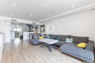 Casa adosada Carrer de güell i ferrer. Casa en venta en la eixample Casa adosada Carrer de güell i ferrer. Casa en venta en la eixample