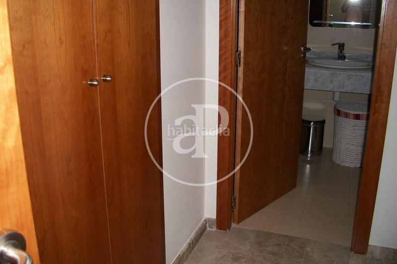 Foto 5bdd1bec-85f6-4232-a940-39b5baf907d1. Lloguer pis amb calefacció aparcament piscina a Valterna Paterna Foto 5bdd1bec-85f6-4232-a940-39b5baf907d1. Lloguer pis amb calefacció aparcament piscina a Valterna Paterna