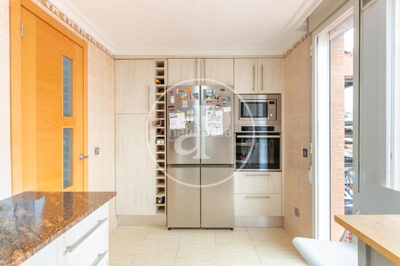 Foto 36eddccc-61c9-4e4c-a65a-8d8796201eb4. Maison jumelée avec chauffage parking dans Nuevo Centro Sagunt Foto 36eddccc-61c9-4e4c-a65a-8d8796201eb4. Maison jumelée avec chauffage parking dans Nuevo Centro Sagunt