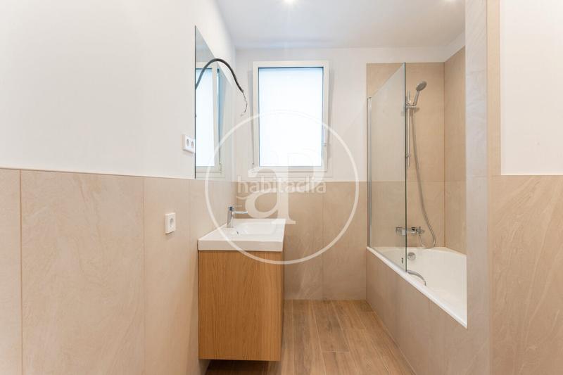 Foto 1030b6ae-eb39-48cd-9c8b-f0e098519fc0. Lloguer casa amb calefacció aparcament a Sarrià Barcelona Foto 1030b6ae-eb39-48cd-9c8b-f0e098519fc0. Lloguer casa amb calefacció aparcament a Sarrià Barcelona