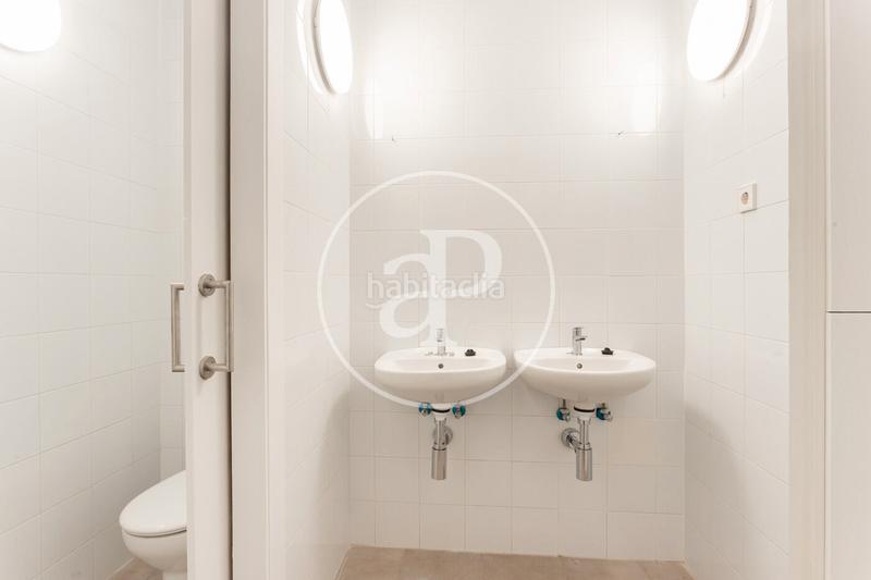 Foto 6c0e35ea-1579-45ed-a5f5-aa064b3ab3a0. Lloguer casa amb calefacció aparcament a Sarrià Barcelona Foto 6c0e35ea-1579-45ed-a5f5-aa064b3ab3a0. Lloguer casa amb calefacció aparcament a Sarrià Barcelona