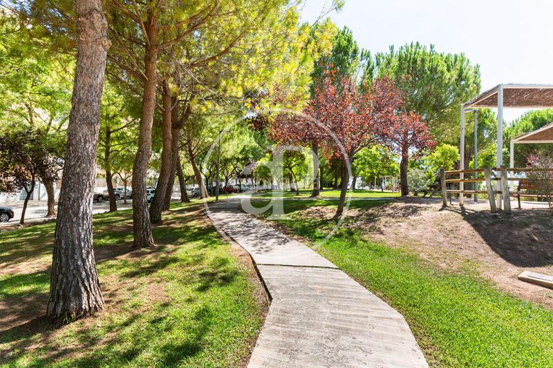 Foto 1626f47e-a945-49f1-913f-7292cb8b178d. Rent flat with heating parking pool in Valterna Paterna Foto 1626f47e-a945-49f1-913f-7292cb8b178d. Rent flat with heating parking pool in Valterna Paterna