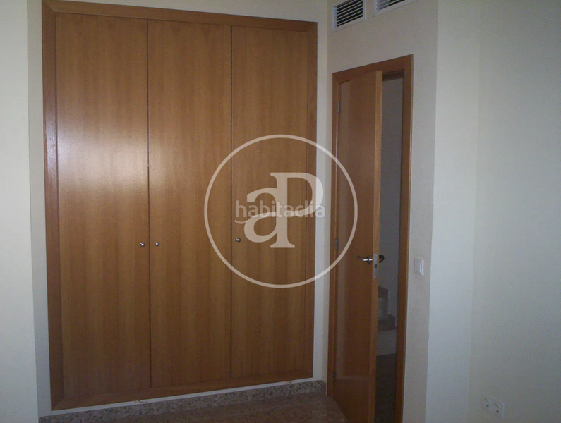 Foto bcc57cf5-68a4-4eaf-95ed-a59299f20c8f. Rent flat with heating parking pool in Valterna Paterna Foto bcc57cf5-68a4-4eaf-95ed-a59299f20c8f. Rent flat with heating parking pool in Valterna Paterna