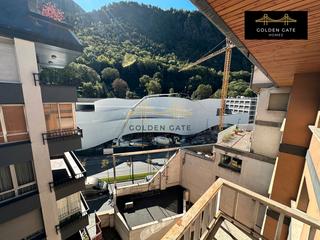 Pis  Carrer bonaventura riberaygua. Amplio piso con terraza, parking y trastero en el corazón de and Pis  Carrer bonaventura riberaygua. Amplio piso con terraza, parking y trastero en el corazón de and