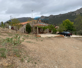 Finca rústica a Cabañas del Castillo. Finca con casa en cabañas del castillo Finca rústica a Cabañas del Castillo. Finca con casa en cabañas del castillo