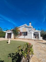 Xalet a Ampolla (L´). Casa independiente junto a la playa con piscina privada y barbac Xalet a Ampolla (L´). Casa independiente junto a la playa con piscina privada y barbac
