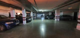 Parking voiture à Calle luis montoto 63. Edificio emperador en luis montoto esquina a la av. de la buhair Parking voiture à Calle luis montoto 63. Edificio emperador en luis montoto esquina a la av. de la buhair