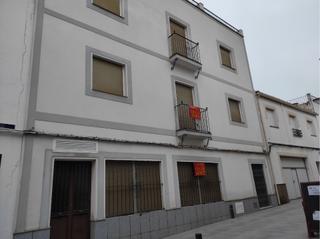 Edifici a Monesterio. Edificio monesterio cervantes Edifici a Monesterio. Edificio monesterio cervantes