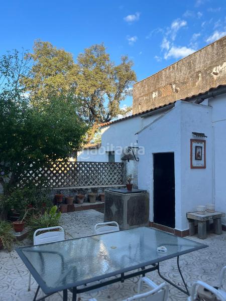 Foto c6bd2502-0241-43bc-b4b1-20d4f4b50f9b. Casa amb aparcament a Monesterio Foto c6bd2502-0241-43bc-b4b1-20d4f4b50f9b. Casa amb aparcament a Monesterio