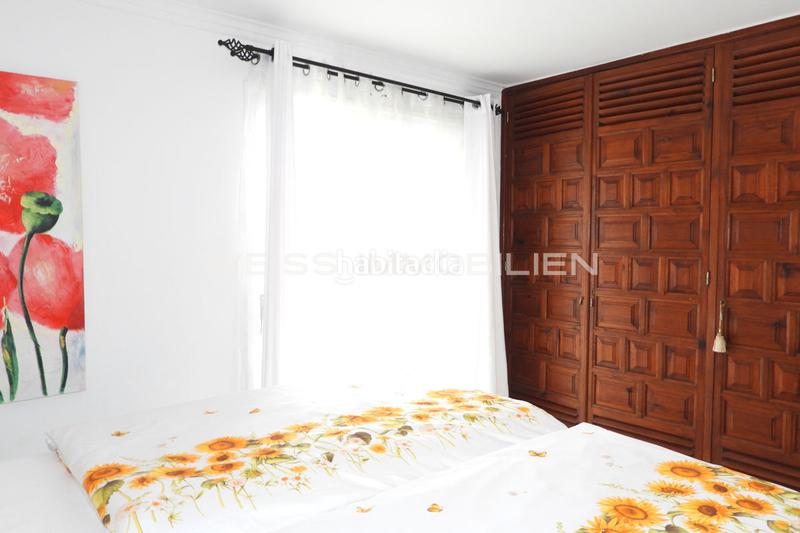 Foto a222ee03-e8c9-4cb9-b26a-24b1541bdc7b. Casa amb aparcament a Longuera - Toscal Realejos (Los) Foto a222ee03-e8c9-4cb9-b26a-24b1541bdc7b. Casa amb aparcament a Longuera - Toscal Realejos (Los)