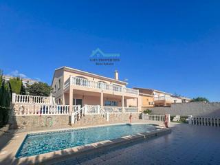 Xalet a Varadero. Villa con encanto a la venta en la nucia Xalet a Varadero. Villa con encanto a la venta en la nucia