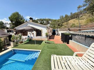 Haus in Olivella. Chalet con piscina totalmente adaptado Haus in Olivella. Chalet con piscina totalmente adaptado