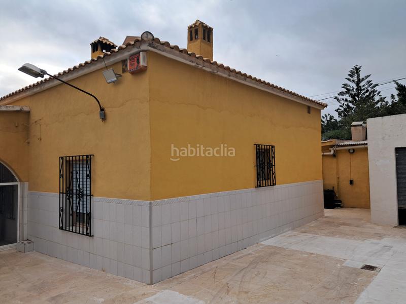 Foto cd21a6ad-11f6-4dea-8448-568cfe905537. Xalet amb xemeneia aparcament piscina a Pedanías Oeste Aspe Foto cd21a6ad-11f6-4dea-8448-568cfe905537. Xalet amb xemeneia aparcament piscina a Pedanías Oeste Aspe