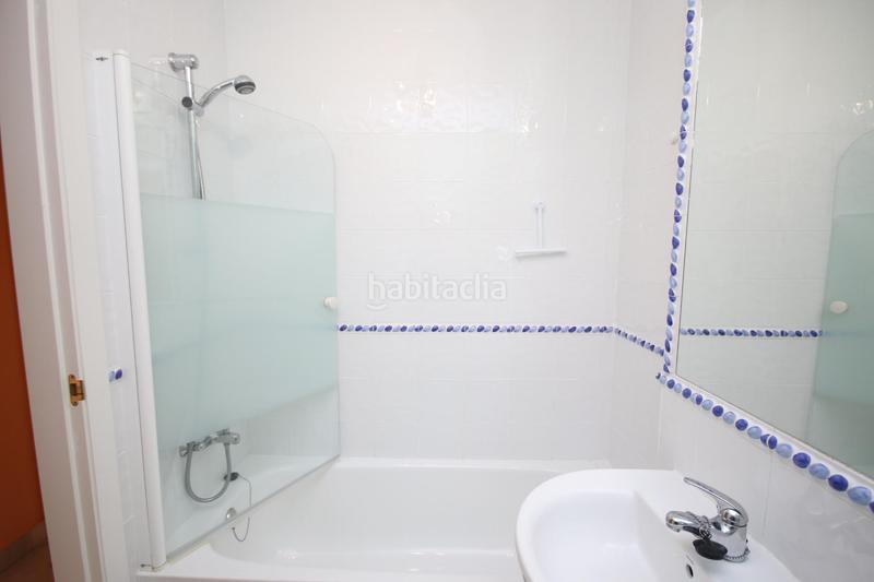Foto 79c28f16-f895-4315-9832-4b935c808814. Apartament amb calefacció aparcament piscina a Islantilla golf Islantilla Foto 79c28f16-f895-4315-9832-4b935c808814. Apartament amb calefacció aparcament piscina a Islantilla golf Islantilla