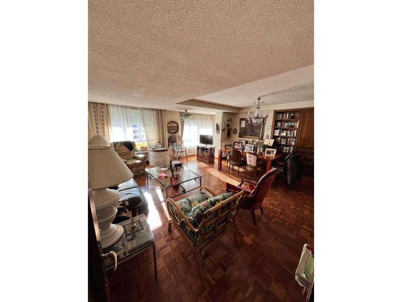 Foto 8ad583db-de6c-4dea-b9c6-5d7c72db5d9b. Piso venta de un piso capital en Centro Ciudad León Foto 8ad583db-de6c-4dea-b9c6-5d7c72db5d9b. Piso venta de un piso capital en Centro Ciudad León