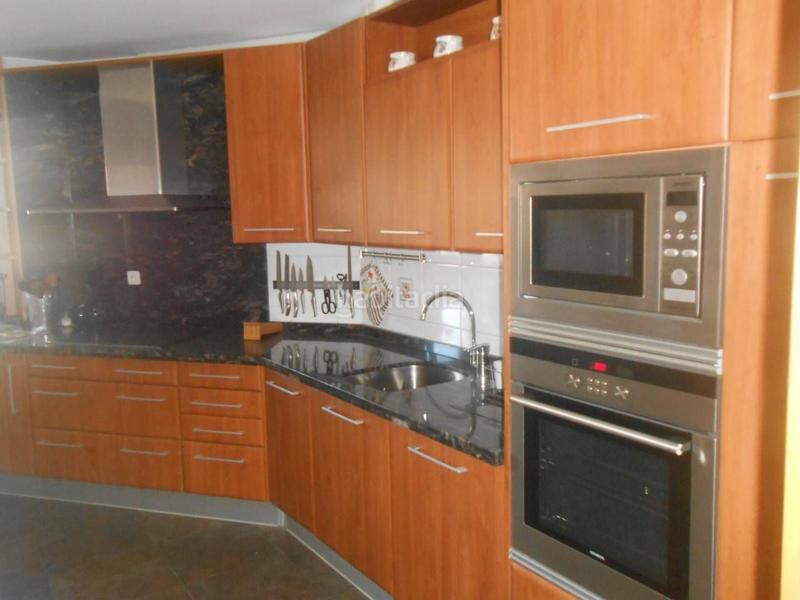 Foto b22ea2a4-6e02-4d01-8c9c-9839a1582c45. Pis amb calefacció aparcament a San Claudio - La Chantría León Foto b22ea2a4-6e02-4d01-8c9c-9839a1582c45. Pis amb calefacció aparcament a San Claudio - La Chantría León