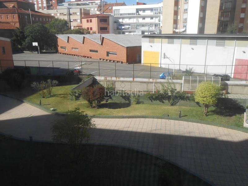 Foto ffd95850-67de-49f1-ba22-0f821ba84ac1. Pis amb calefacció aparcament a San Claudio - La Chantría León Foto ffd95850-67de-49f1-ba22-0f821ba84ac1. Pis amb calefacció aparcament a San Claudio - La Chantría León