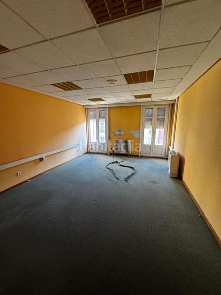 Foto 12571cd3-df56-4d5c-b06b-91f6f72bea8e. Lloguer oficina a Centro Valladolid Foto 12571cd3-df56-4d5c-b06b-91f6f72bea8e. Lloguer oficina a Centro Valladolid