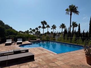 Chalet Avenida los cortijos 106. Villa de lujo con vistas al golf en sotogrande alto, cádiz Chalet Avenida los cortijos 106. Villa de lujo con vistas al golf en sotogrande alto, cádiz
