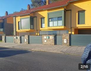 Lloguer Casa adossada a Rúa das xestas 8. Chalet adosado en cangas Lloguer Casa adossada a Rúa das xestas 8. Chalet adosado en cangas
