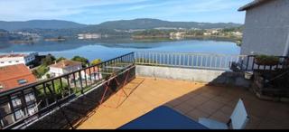 Àtic a Rúa do peirao 8. Ático en arcade con vistas al mar Àtic a Rúa do peirao 8. Ático en arcade con vistas al mar