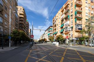 Pis a Barrio de Zaidín. Magnifico piso en avenida de america junto a la parada del metro Pis a Barrio de Zaidín. Magnifico piso en avenida de america junto a la parada del metro