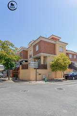 Casa aparellada a San Miguel. Preciosa casa en armilla, zona centro comercial nevada Casa aparellada a San Miguel. Preciosa casa en armilla, zona centro comercial nevada