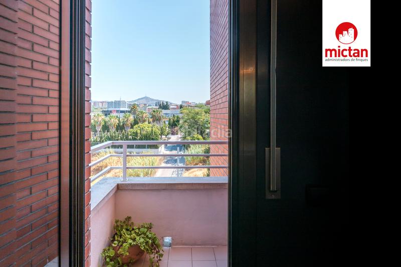 Foto ac211023-a361-4839-84ae-822c97d0dbf8. Attico con riscaldamento parcheggio in Fontsanta-Fatjó Cornellà de Llobregat Foto ac211023-a361-4839-84ae-822c97d0dbf8. Attico con riscaldamento parcheggio in Fontsanta-Fatjó Cornellà de Llobregat