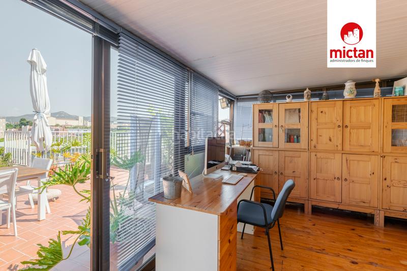 Foto b638434e-4fcc-4afc-9c09-c4247ea70b9e. Attico con riscaldamento parcheggio in Fontsanta-Fatjó Cornellà de Llobregat Foto b638434e-4fcc-4afc-9c09-c4247ea70b9e. Attico con riscaldamento parcheggio in Fontsanta-Fatjó Cornellà de Llobregat