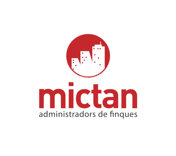 Foto 0fcad97f-7081-4675-b63c-dd8b3b9c6e75. Aparcament cotxe a Centre Sant Just Desvern Foto 0fcad97f-7081-4675-b63c-dd8b3b9c6e75. Aparcament cotxe a Centre Sant Just Desvern
