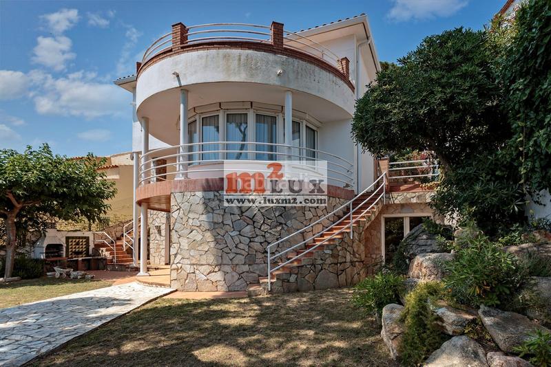 Foto f7fe4c69-407a-47ed-a32e-ebfb4b63abbe. Casa amb aparcament piscina a Urbanitzacions Platja d´Aro Foto f7fe4c69-407a-47ed-a32e-ebfb4b63abbe. Casa amb aparcament piscina a Urbanitzacions Platja d´Aro