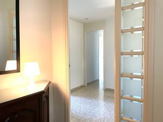 Rent Penthouse in Carrer migdia, 16. Atic amb terrassa al centre Rent Penthouse in Carrer migdia, 16. Atic amb terrassa al centre