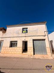 Masia a Campillo de Altobuey. Casa en venta en campillo de altobuey Masia a Campillo de Altobuey. Casa en venta en campillo de altobuey