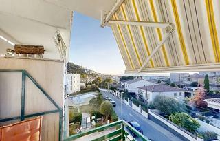 Appartement à Carrer lisboa 14. Apartamento luminoso en una zona tranquila Appartement à Carrer lisboa 14. Apartamento luminoso en una zona tranquila