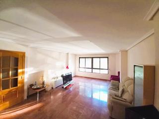 Etagenwohnung in Albuixarres Etagenwohnung in Albuixarres