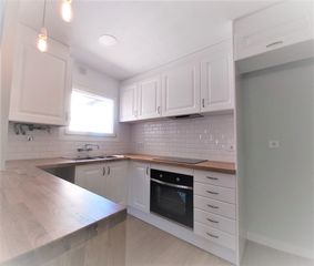 Rent Apartment Carrer portal nou. Acabat de reformar Rent Apartment Carrer portal nou. Acabat de reformar