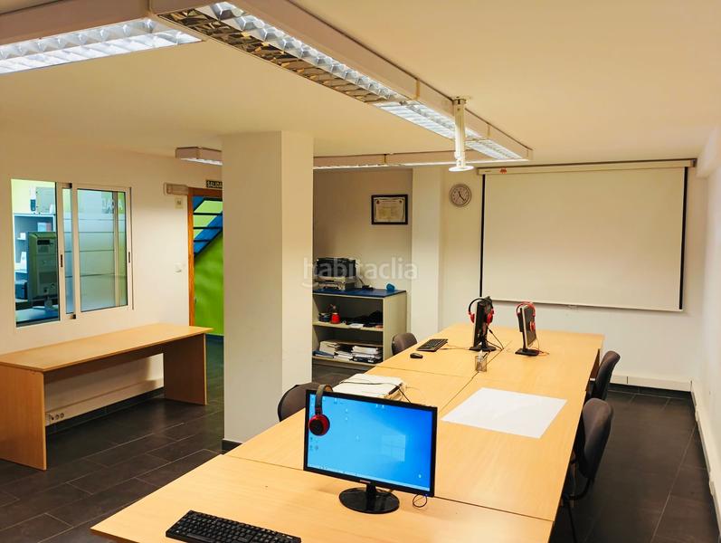 Foto 5bf43514-3ce4-4696-a716-51be035ce8dd. Alquiler local comercial nuevo local en alquiler en alquiler en el centro ! en Dénia Foto 5bf43514-3ce4-4696-a716-51be035ce8dd. Alquiler local comercial nuevo local en alquiler en alquiler en el centro ! en Dénia