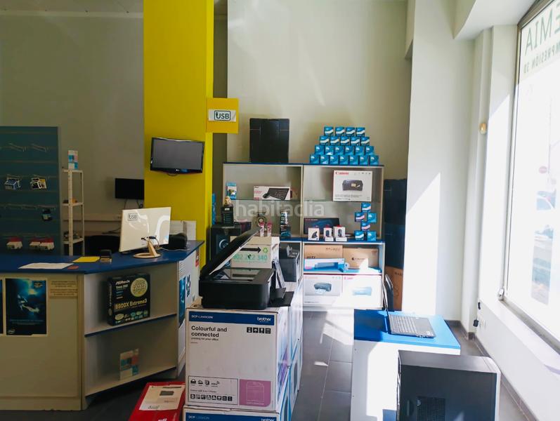 Foto 91aef4bf-0fcb-48e2-976f-9e0bdf9e0c1c. Alquiler local comercial nuevo local en alquiler en alquiler en el centro ! en Dénia Foto 91aef4bf-0fcb-48e2-976f-9e0bdf9e0c1c. Alquiler local comercial nuevo local en alquiler en alquiler en el centro ! en Dénia