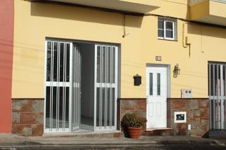Rent Business premise in Arico. Local comercial almacen ! villa de arico Rent Business premise in Arico. Local comercial almacen ! villa de arico