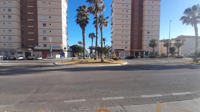 Foto 541107f3-3dc2-493f-bf80-d90bd05d481e. Local comercial a calle barcelona 4 a Urbanización Santa Rosa Torrox Foto 541107f3-3dc2-493f-bf80-d90bd05d481e. Local comercial a calle barcelona 4 a Urbanización Santa Rosa Torrox