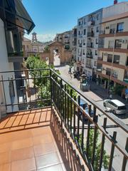 Alquiler Piso en Corredera capuchinos 20. Solo alquilo de septiembre a junio Alquiler Piso en Corredera capuchinos 20. Solo alquilo de septiembre a junio